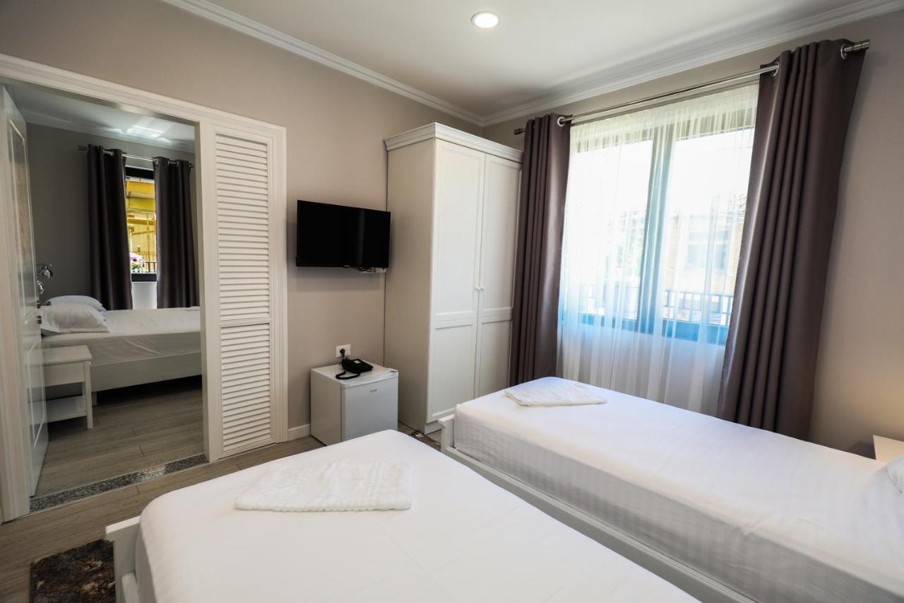 Hotel Peroni Korce Luaran gambar