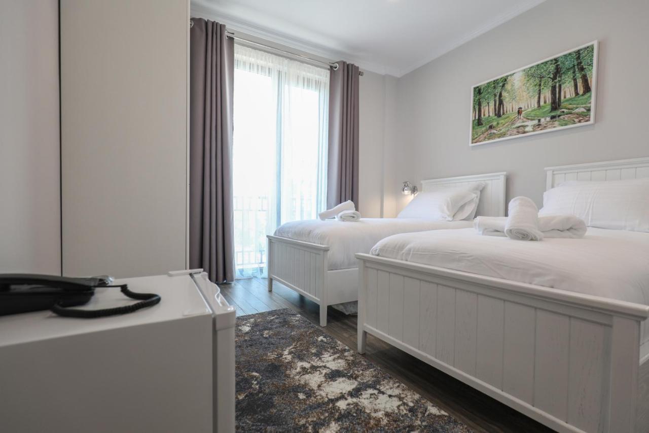 Hotel Peroni Korce Luaran gambar